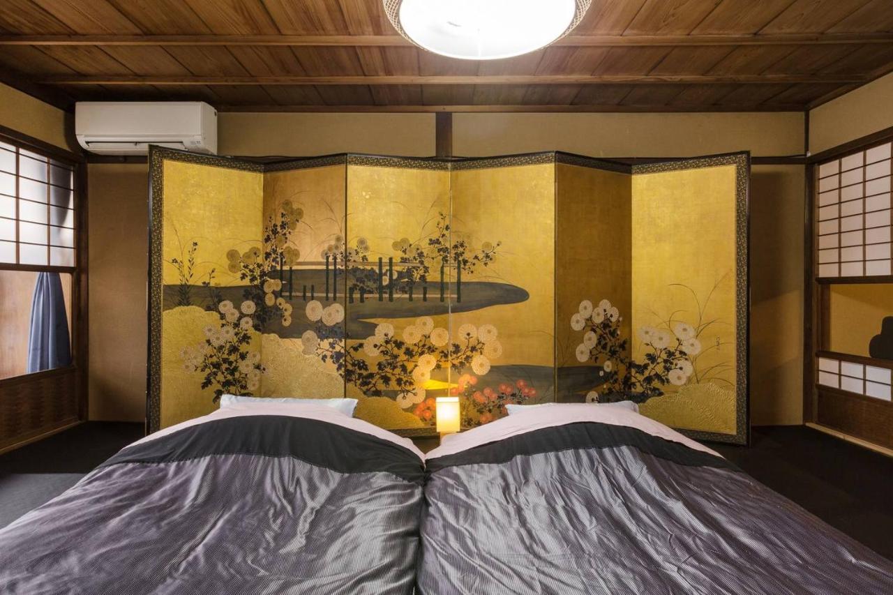 京都二条城近く京町屋120年の歴史に泊まる Esterno foto