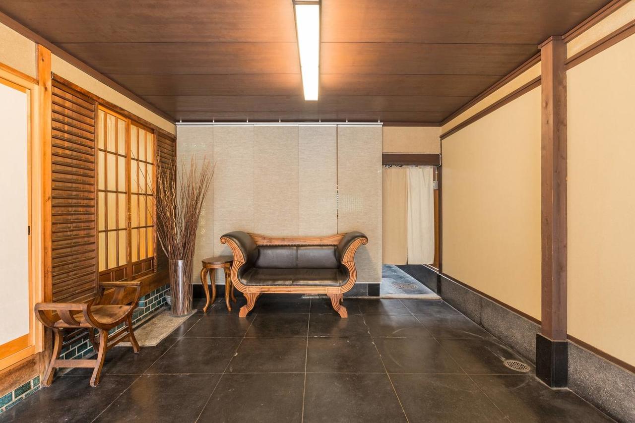 京都二条城近く京町屋120年の歴史に泊まる Esterno foto